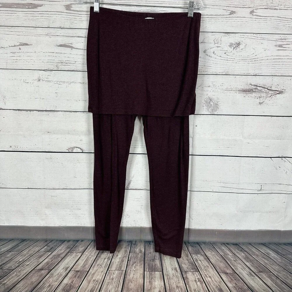Cabi Skirted Legging Womens Medium Red 3672 Stretch Midrise Modest M'Legging - Picture 1 of 13